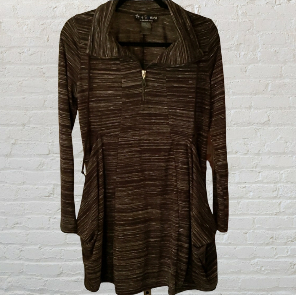 True Essence Top